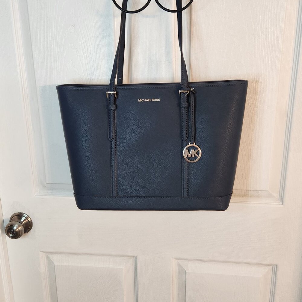 Michael Kors Jet Set Travel Large Saffiano Leather Tote Bag